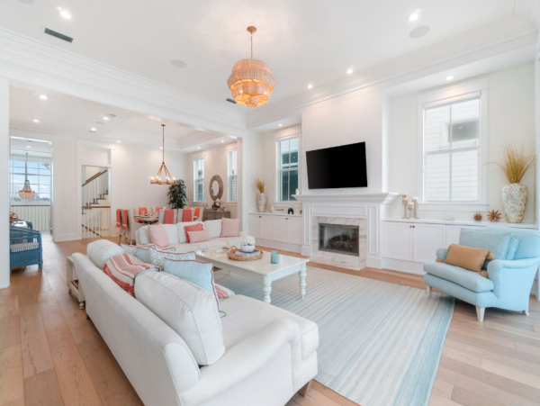 Luxury Bonita Beach Beachfront Vacation Rental with Pool & Gulf Views